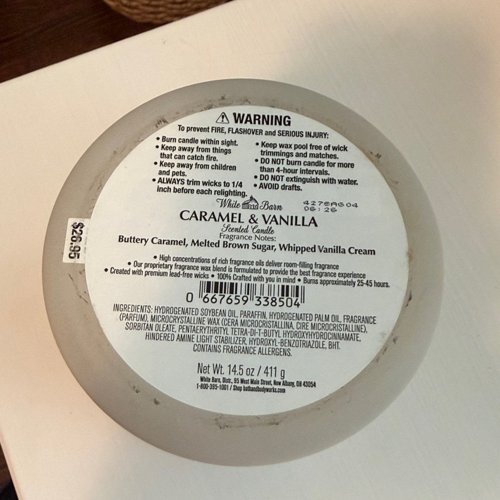 Bath & Body Works - White Barn “Caramel & Vanilla” 3-Wick Candle - Picture 3 of 3